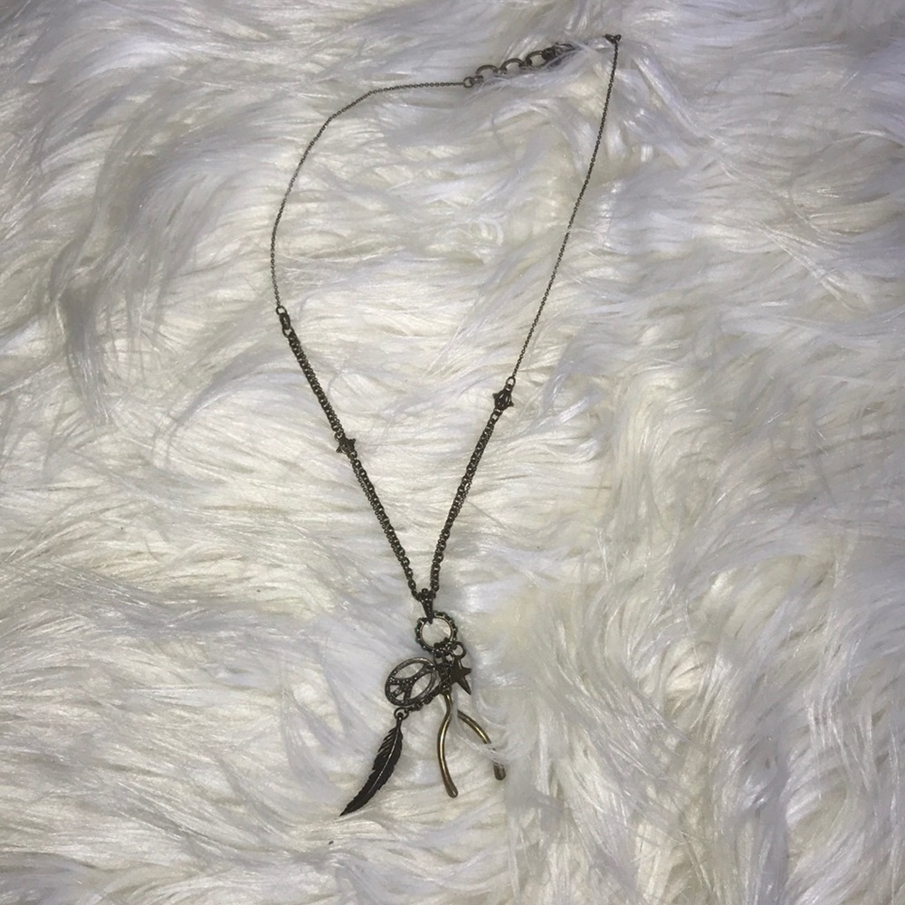 LUCKY Brand Charm Necklace - Picture 1 of 3